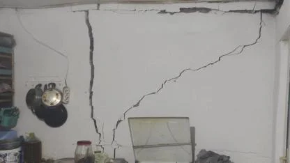 Sarsıntının Ayak İzleri Gün Ağarınca Ortaya Çıktı!