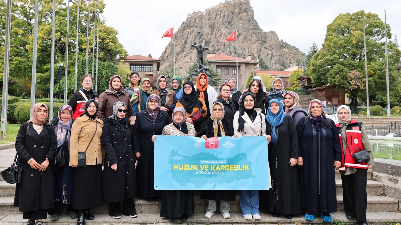 Şehit ve Gazi Yakınları Afyonkarahisar’da Tarih Yolculuğuna Çıktı