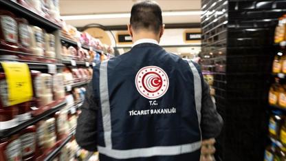 Ticaret Bakanlığı, 2025 Yılında 2 Milyar 99 Milyon TL'lik Ceza Kesti!