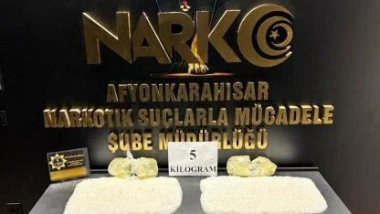 Tırın Gizli Bölmesinden 5 Kilo Madde Ele Geçirildi!