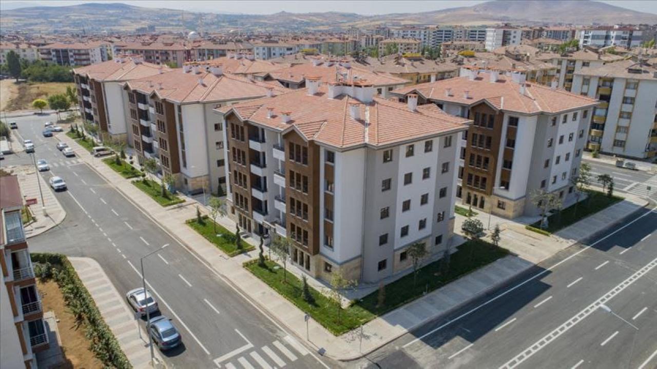 TOKİ’den 20 İlde 6 Bin 661 Aileye Yeni Ev Müjdesi!