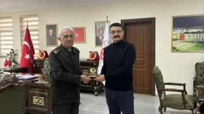 Tümgeneral Ağırcan’dan Emirdağ Kaymakamı Akgül’e Ziyaret