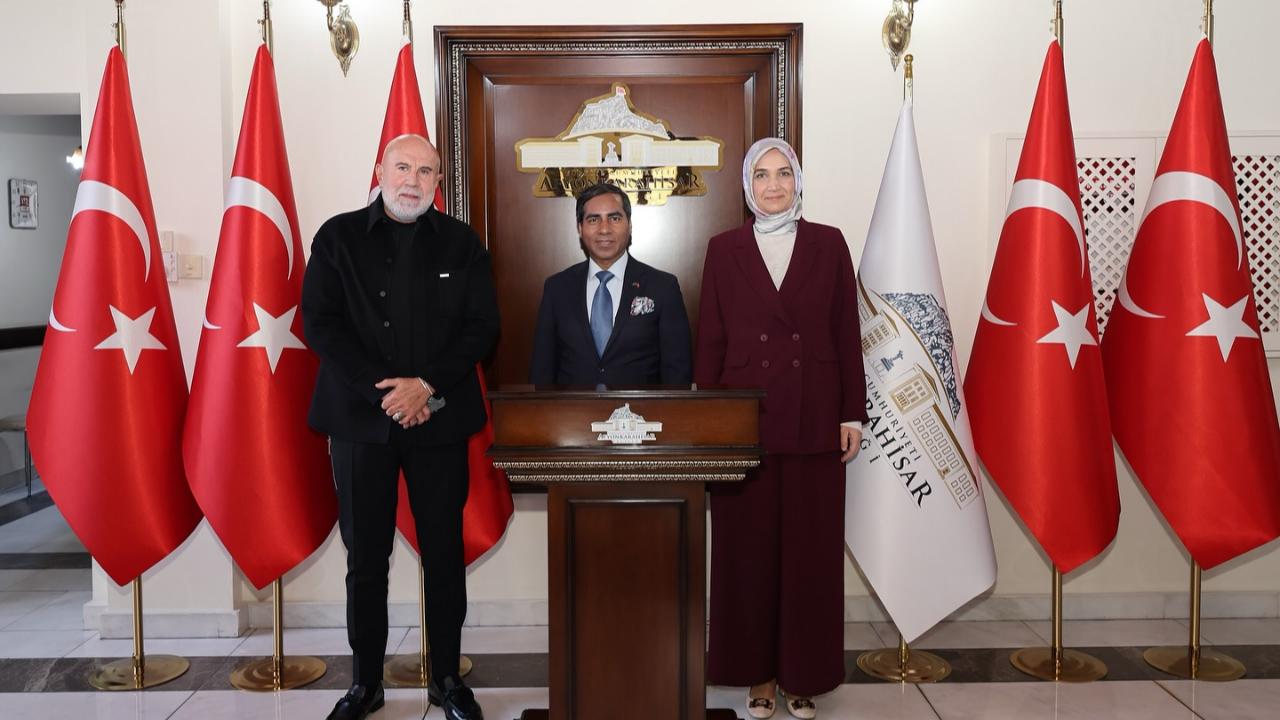 Vali Yiğitbaşı, Bangladeş Heyetini Ağırladı