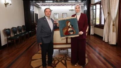 Vali Yiğitbaşı’na Çığrı Köyü Muhtarı Özgenç’ten Anlamlı Hediye