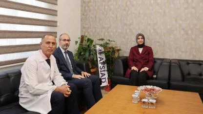 Vali Yiğitbaşı’ndan Devlet Hastanesi Başhekimi Dr. Osman Acar’a Ziyaret