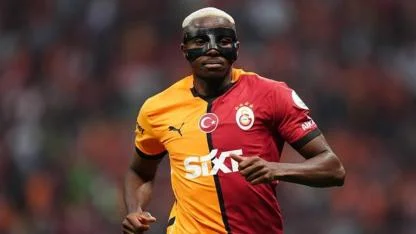 Victor Osimhen Mali Polise İfade Verdi: “Babama Veda Edemeden Napoli’ye Gitmek Zorunda Kaldım”