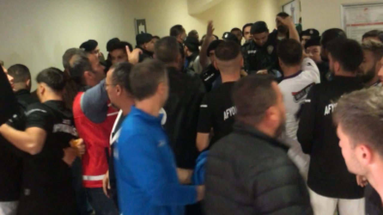 1923 Afyonkarahisarspor-Denizlispor Maçı Olaylı Bitti