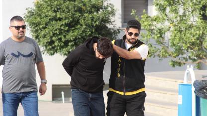 Adana’da Bıçaklı Kavganın Ardından İntikam, Market Sahibi Kurşun Yağmuruna Tutuldu!