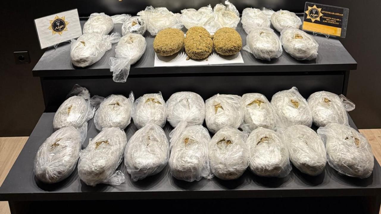 Afyon’da Uygulama Noktasında Büyük Vurgun!