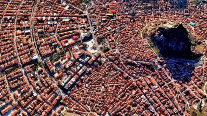 Afyonkarahisar Konut Satışlarında Düşüşe Geçti: Ege Bölgesi'nde Genel Azalma Eğilimi