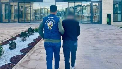 Afyonkarahisar'da Bilişim Dolandırıcılığı Firarileri Yakalandı