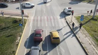 Afyonkarahisar'da Drone'lu Kırmızı Işık Denetimi