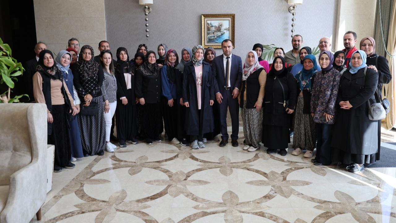 Afyonkarahisar’da Kadın Üreticilere “Temiz Süt Sağlıklı Gelecek” Eğitimi