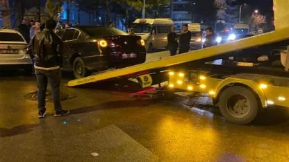 Afyonkarahisar’da Kaza: Alkollü Sürücü Çarpıp, Kaçtı!