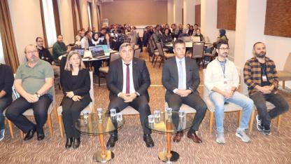 Afyonkarahisar’da TÜBİTAK 2204-A/B Proje Çalıştayı Devam Ediyor