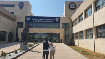 Afyonkarahisar’da Yurt Dışına Kaçmaya Çalışan Hükümlü Yakalandı