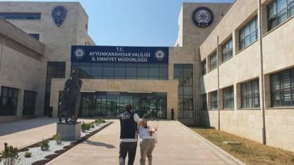 Afyonkarahisar’da Yurt Dışına Kaçmaya Çalışan Hükümlü Yakalandı