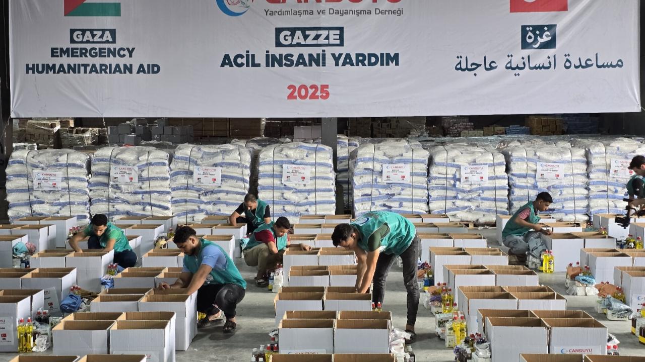 Afyonkarahisar’dan Gazze’ye Dayanışma: 400 Ton Yardım Gönderildi