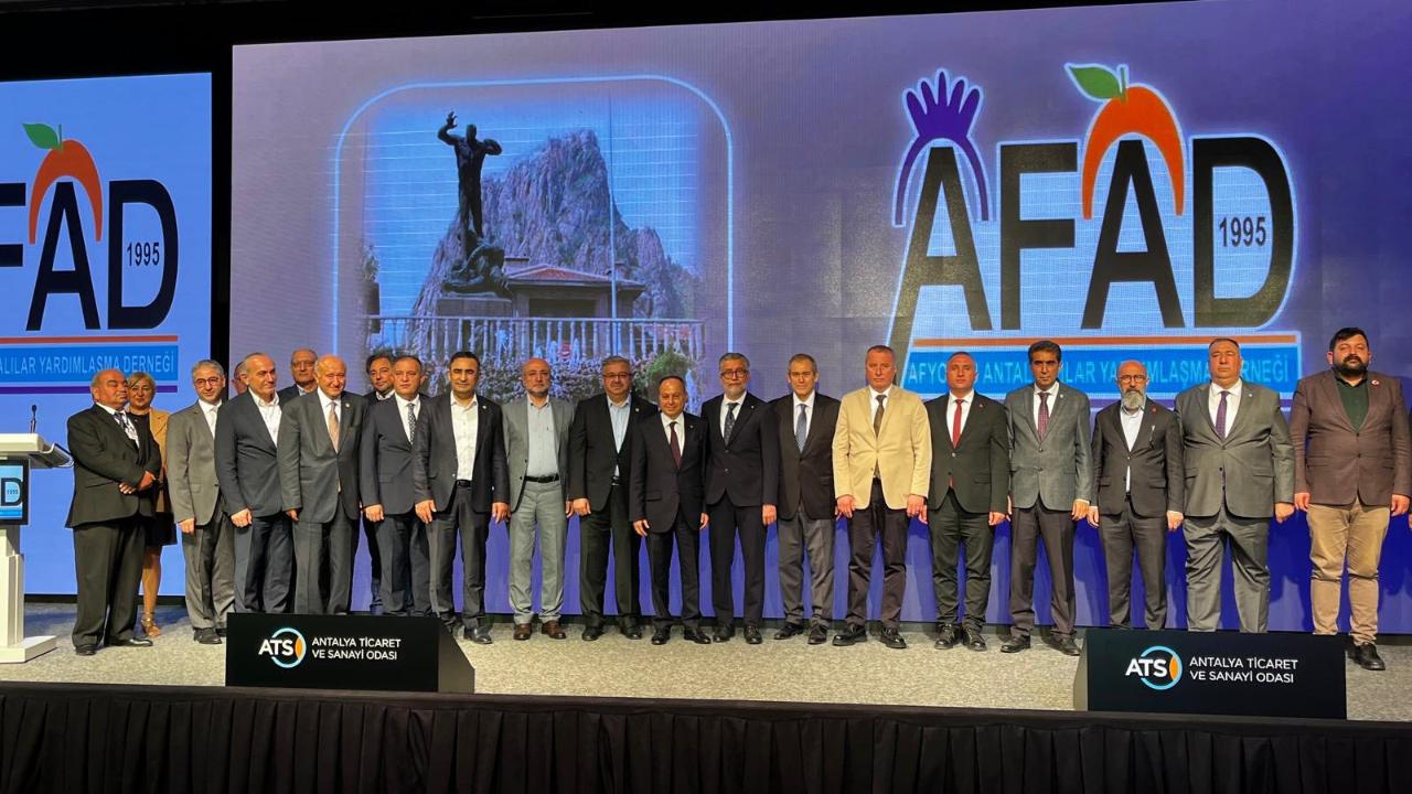 Afyonlu Antalyalılar Buluştu: İki Şehir Arasındaki Bağlar Güçlendi