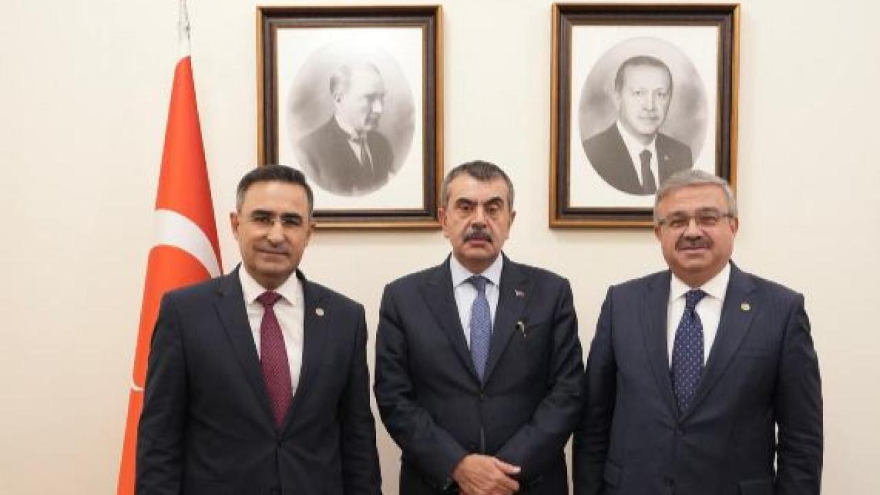 AK Parti Milletvekilleri’nden Bakan Tekin’e Ziyaret