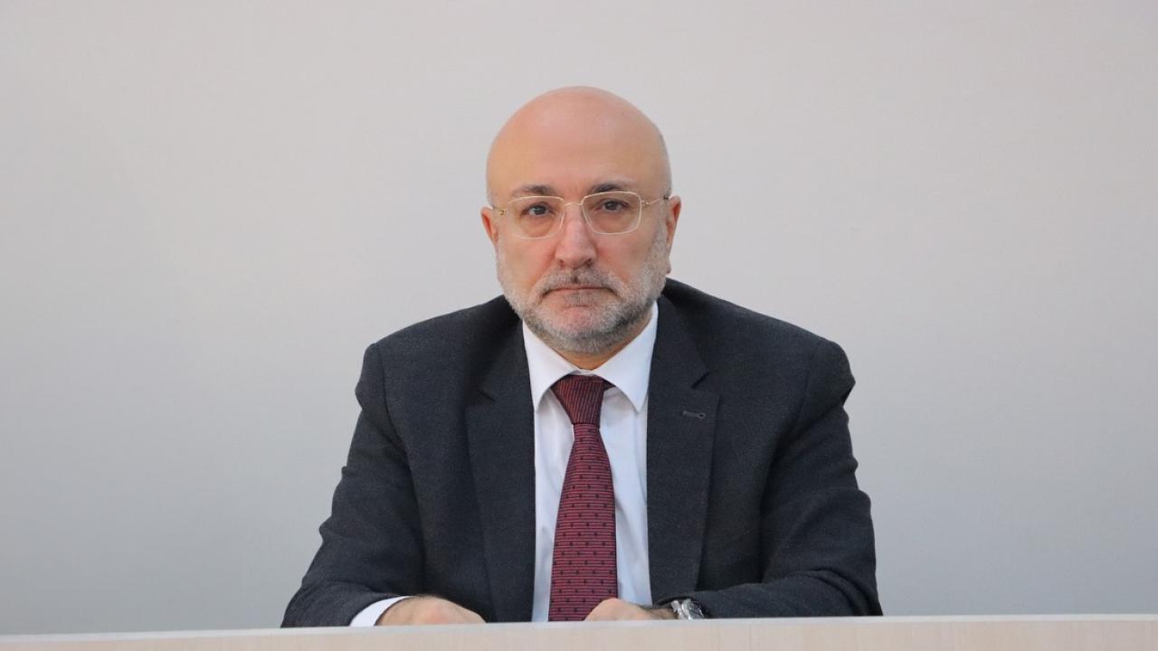 AK Parti’li Şahin&#039;den CHP&#039;nin Yeni Parti Programına Sert Tepki