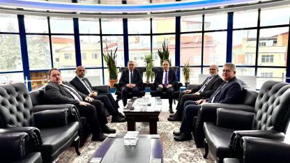 AKÜ Rektörü Prof. Dr. Karakaş’tan Başkan Özaşkın’a Ziyaret