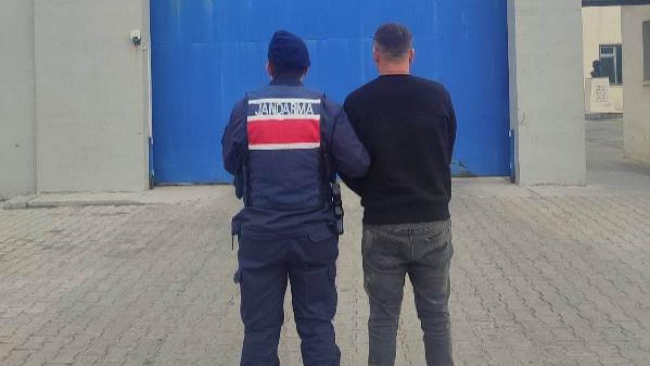 Aranan 43 Kişiden 14&#039;ü Tutuklandı