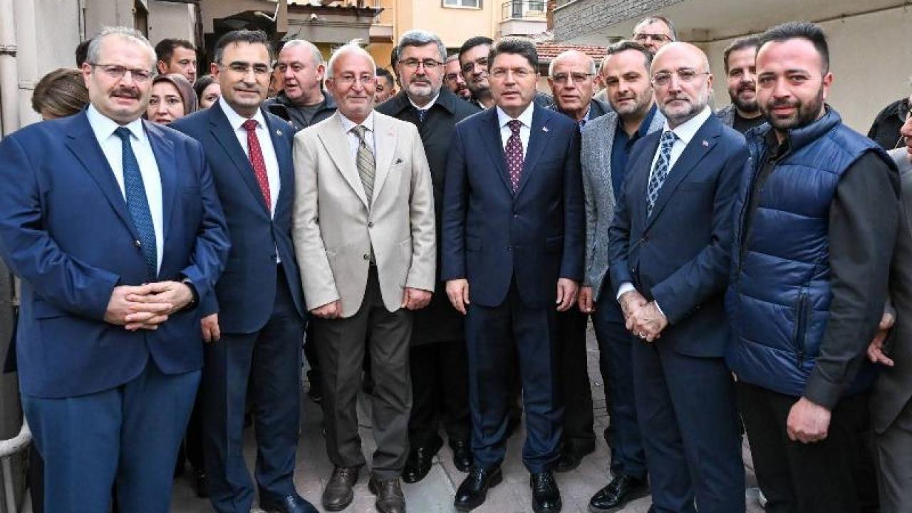 Bakan Tunç Ak Parti Afyon Teşkilatı&#039;yla Bir Araya Geldi