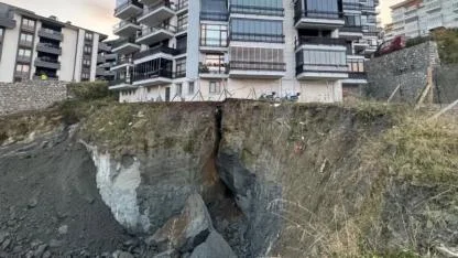 Bartın Amasra’da İnşaatta Göçük: Yan Apartman Tahliye Edildi