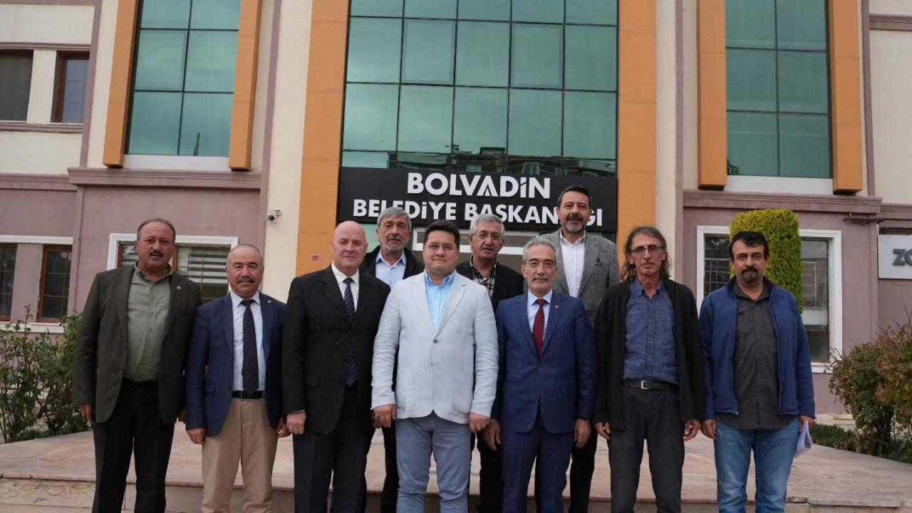 Başkan Aynacı’dan Kültür ve Esnafa Tam Destek!