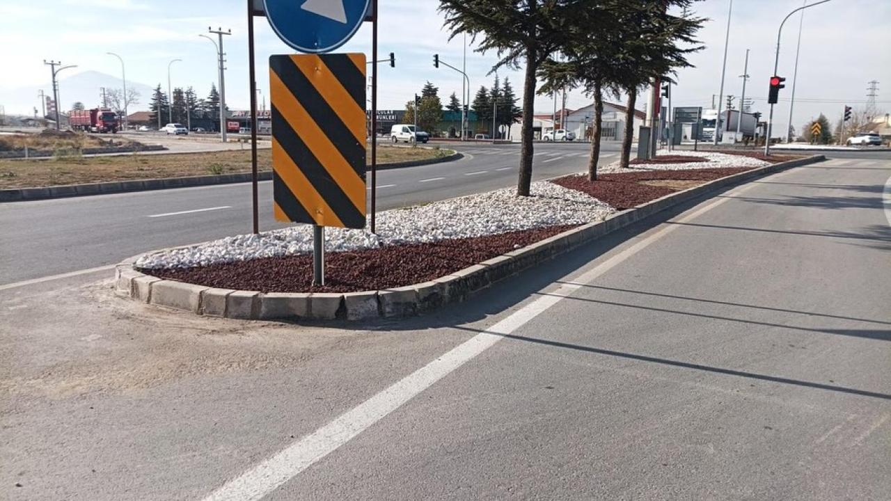 Bolvadin Belediyesi’nden Çevre Temizliği Uyarısı