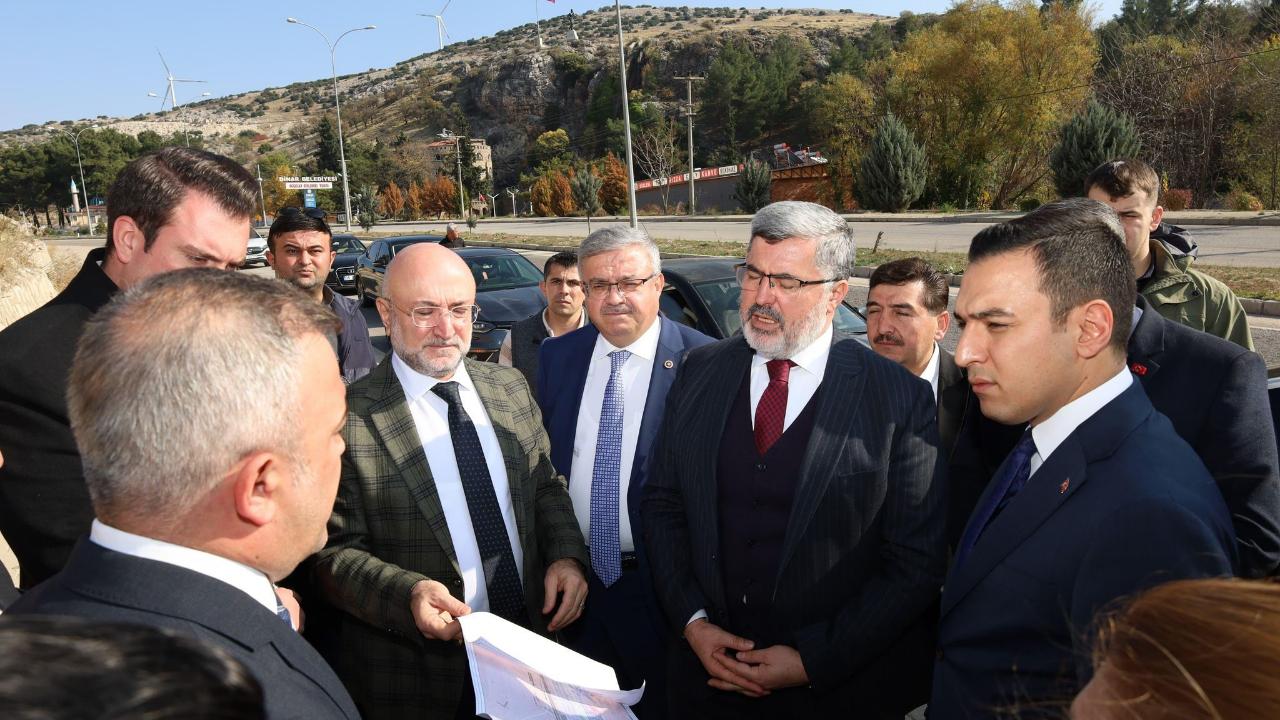 Dinar’da Ağır Tonajlı Araçlar İçin Kaçış Rampası Projesinde Sahaya Çıkıldı