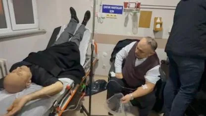 Düğün Yemeği Faciası: 100 Kişi Gıda Zehirlenmesi Şüphesiyle Hastaneye Kaldırıldı