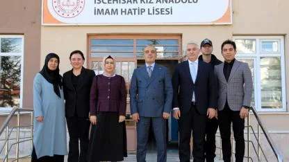 Emniyet Müdürü Erol’dan Şehit Eşine Öğretmenler Günü Ziyareti