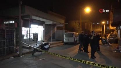 Erkek kuaföründe silahlı kavga: 7 yaralı