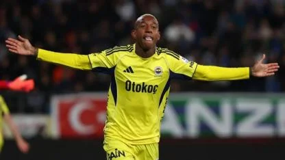 Fenerbahçe'den Rize'de Tarihi Geri Dönüş: 2-0'dan 5-2!