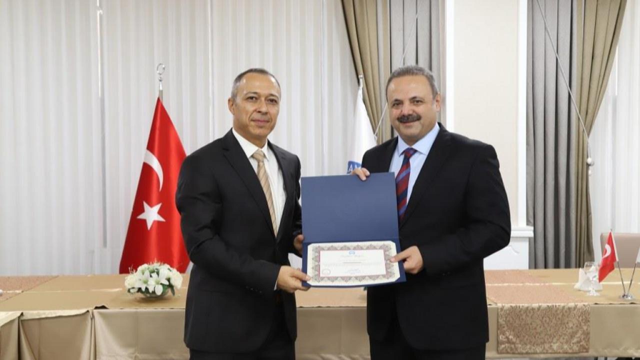 Hemşehrimiz Prof. Dr. Kandemir, 6. Kez Dünyanın En Etkili Bilim İnsanları Listesinde