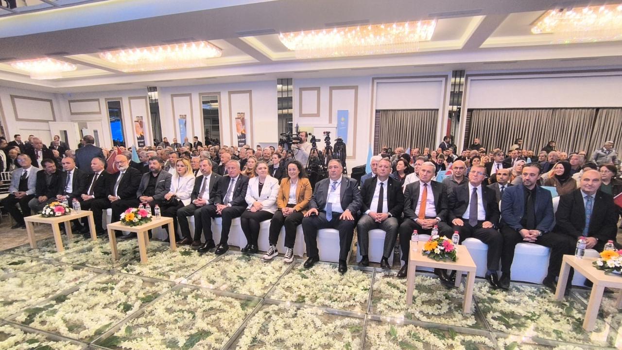 İYİ Parti&#039;de Kongre Başladı
