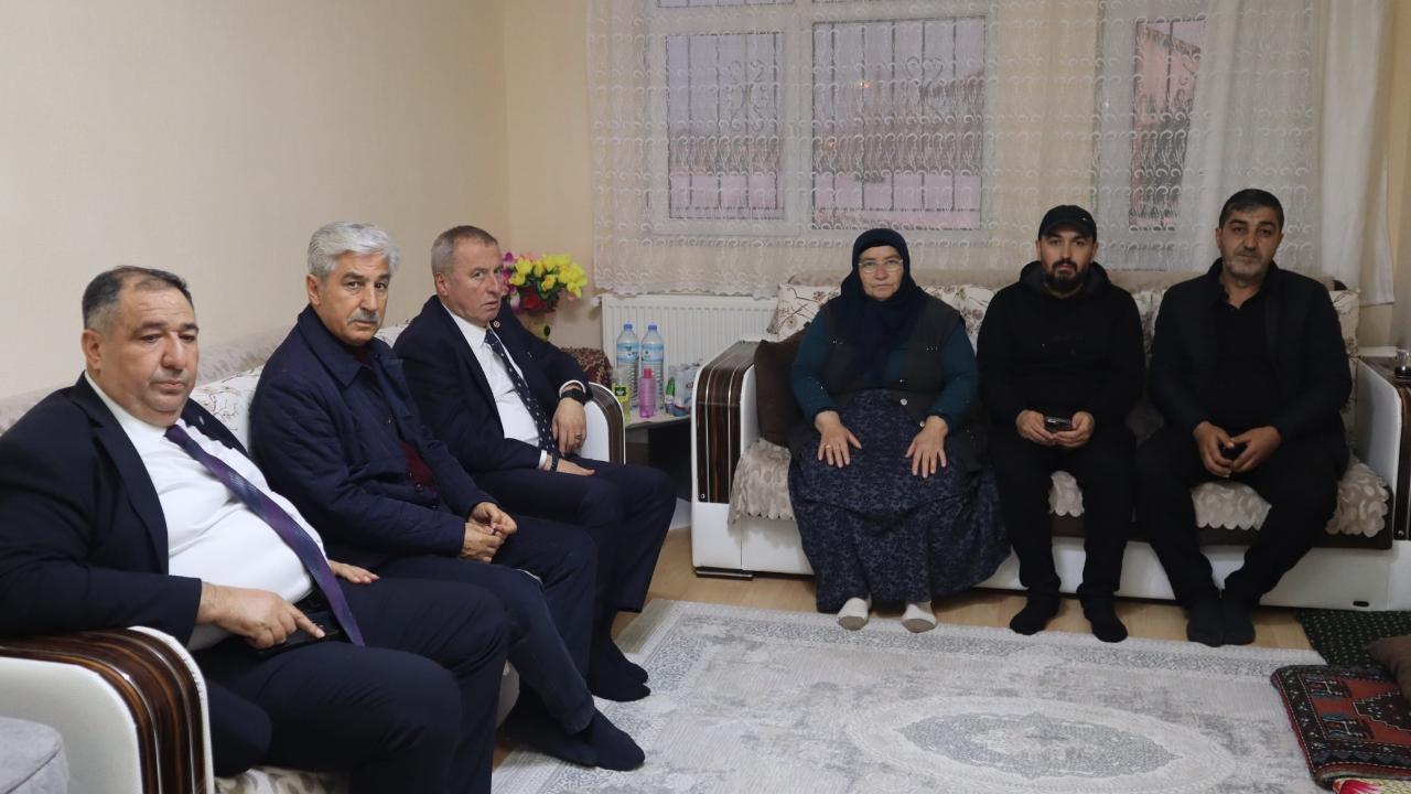 İYİ Parti’li Olgun’dan Böcek Ailesine Taziye Ziyareti