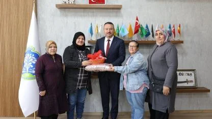 Kadın Kooperatifi’nden Başkan Öztaş’a Doğum Günü Ziyareti