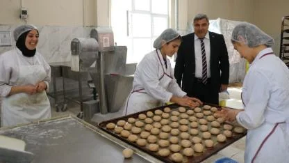 Afyonkarahisar’da “Gelenekten Geleceğe Sağlıklı Nesillere” Projesi Devam Ediyor