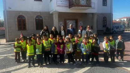 Şuhut’ta Minik Öğrenciler Keşkek Evini Ziyaret Etti