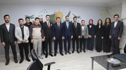 Adalet Bakanı Yılmaz Tunç’tan AK Parti Afyonkarahisar İl Gençlik Kolları'na Ziyaret