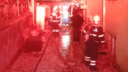 Afyonkarahisar Eşrefpaşa Mahallesi’nde Kömürlük Yangını Paniğe Neden Oldu