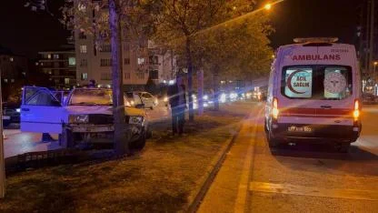 Sokakta yarış kaza getirdi: 5 yaralı