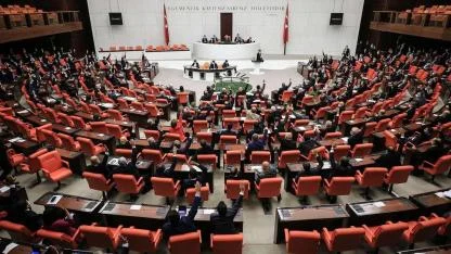 Son Dakika: 11. Yargı Paketi Meclis’te – 55 Bin Mahkûma “Af Değil, Koşullu Salıverme” Düzenlemesi