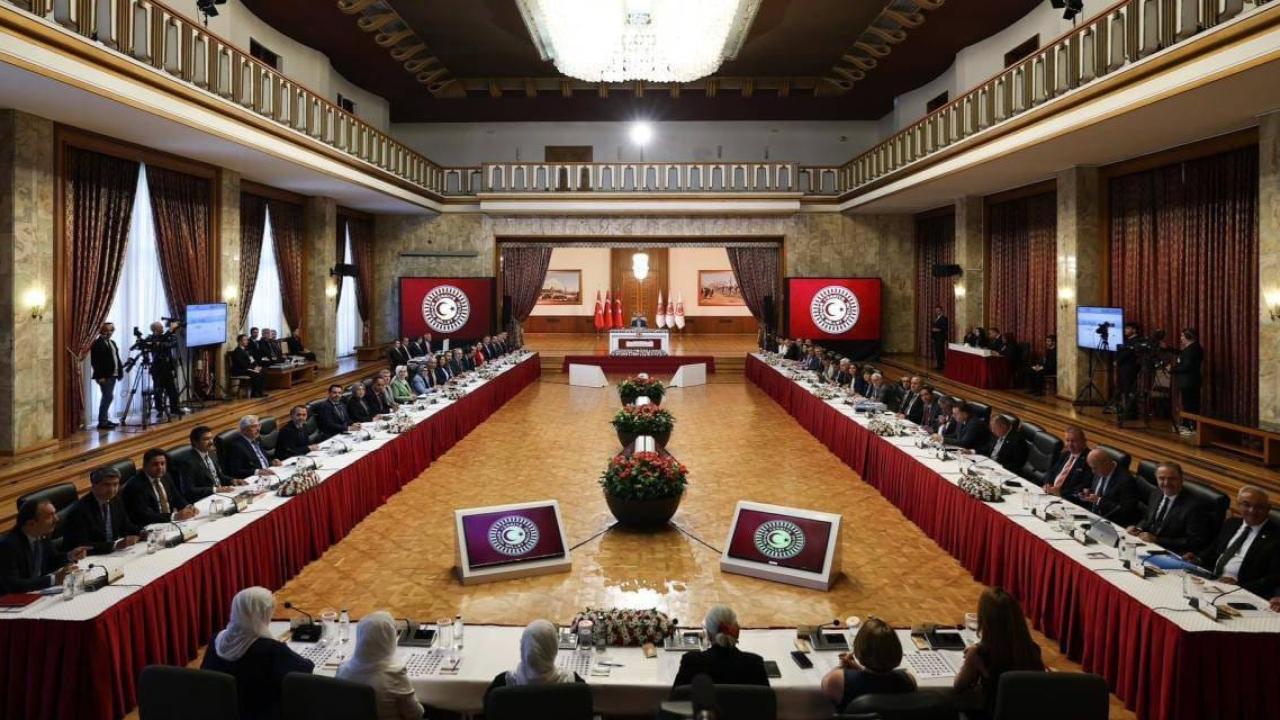 Son dakika | İmralı ziyareti sonrası ilk Komisyon toplantısının tarihi belli oldu