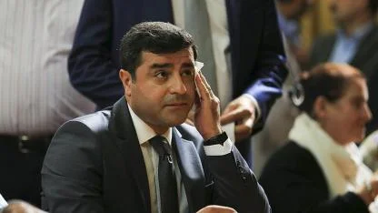 Son Dakika | Selahattin Demirtaş Bülent Arınç'ı yalanladı