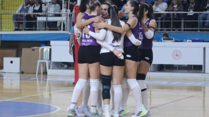 Sultanlar Lideri Koltuğundan Etti