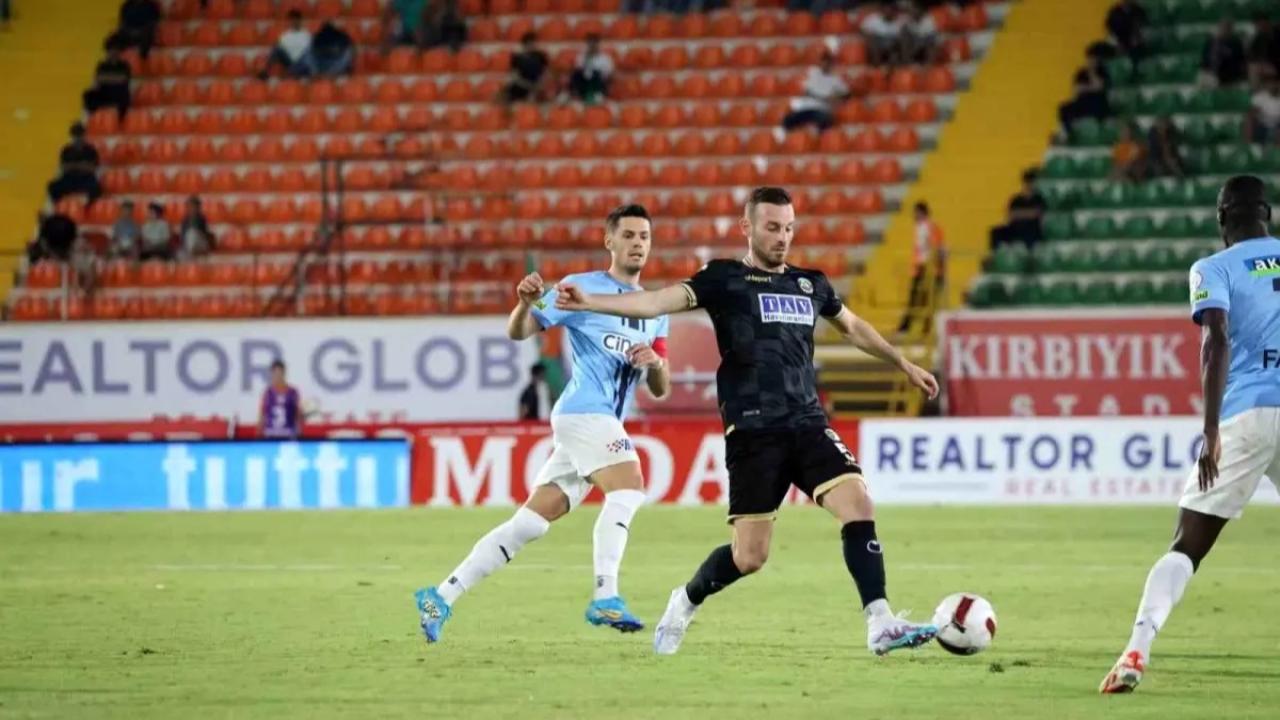 Süper Lig&#039;de Alanyaspor – Kasımpaşa Maçı Ne Zaman Hangi Kanalda İzlenir? Muhtemel 11&#039;ler!
